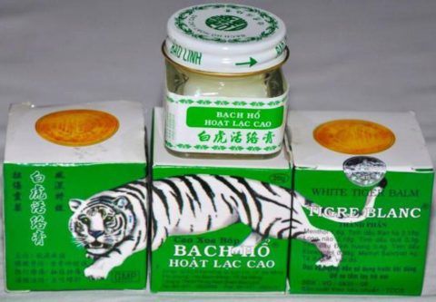Мазь «Белый тигр» (зеленая упаковка) поможет при травмах суставов и воспалительных заболеваниях в них.