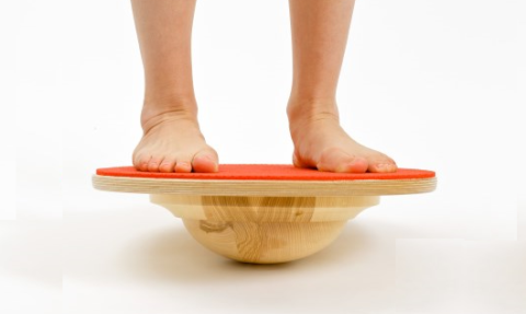 Тренажёр Balance Board «включит функцию самосохранения» голеностопных суставов