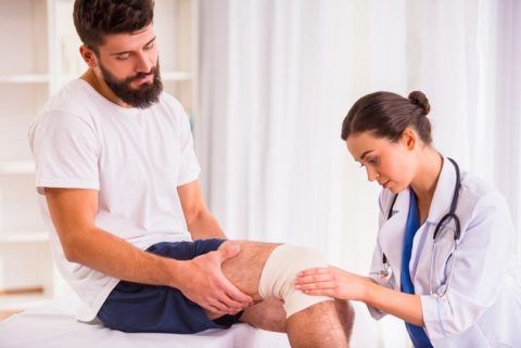 Внутрисуставной перелом сустава колена требует срочной помощи